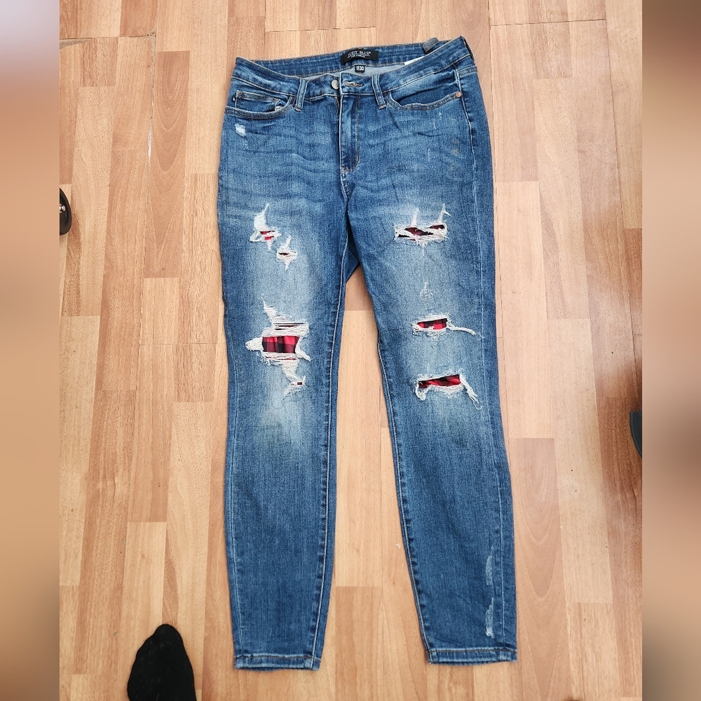 Judy blue size 11 skinny fit buffalo plaid